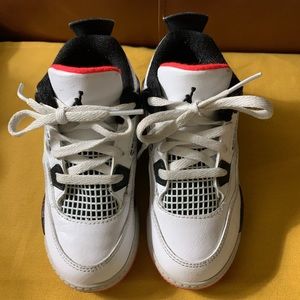Toddler Jordan Sneakers